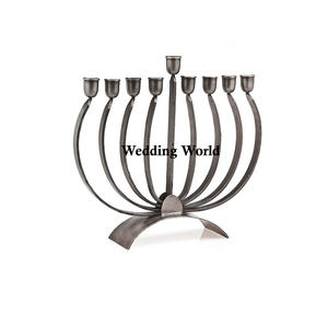 Soporte de vela de Metal de lujo Color personalizado Portavelas de diseñador hecho a mano Clásico Elegante Decorativo Fancy metal Menorah - Product Image 2