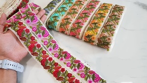 Cintas Bordadas de Grosgrain de Doble Cara Hechas a Medida en Hermosos Colores Brillantes para Primavera con Bordado de Puntos 100% Algodón - Product Image 5