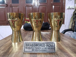 Calice religieux poli - Fournitures d'église - Brassworld India - Product Image 3