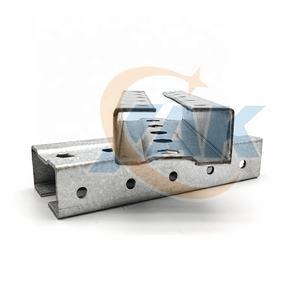 XAK, proveedor de fábrica de perfiles de metal ranurados en forma de Sigma, canales de acero al carbono templado GI chapados en frío OEM - Product Image 4