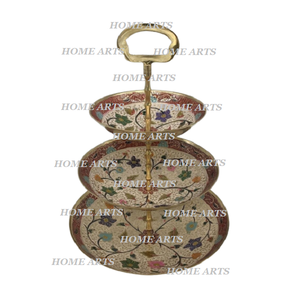 Support de gâteau en laiton à 3 niveaux de qualité supérieure Design tendance Support de gâteau de pâtisserie de forme ronde pour les meilleures ventes - Product Image 3