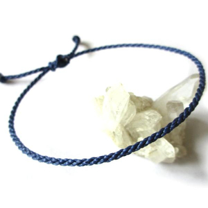 สร้อยข้อมือมิตรภาพแบบถักคุณภาพพรีเมียม - Product Image 1