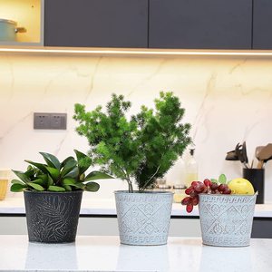 Macetas galvanizadas de diseño único, diseño en relieve a mano, para exteriores e interiores - Product Image 4