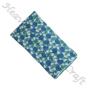 Muestra gratis 100% algodón estilo camisa vestido personalizado impreso tela pura bloque de mano estampado ropa teñido natural tela ecológica - Product Image 1