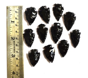 Buy Online Black Obsidian <strong>Arrowheds</strong> 1 Inches : Black Obsidian <strong>Arrowheds</strong> 1 Inches for Sale - Product Image 1