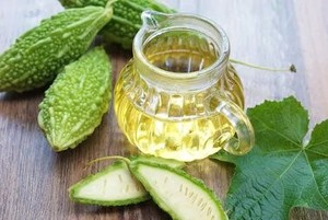 Aceite esencial de calabaza amarga prensado en frío Aceite portador líquido de semillas extraídas de la India Similar al aceite de semilla negra de jojoba de oliva - Product Image 4