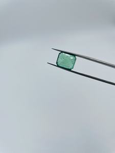 5.38กะรัตทรงแปดเหลี่ยมจาก Zambian ธรรมชาติคุณภาพสูงตัดมรกตสำหรับการใช้เครื่องประดับและแหวน - Product Image 2