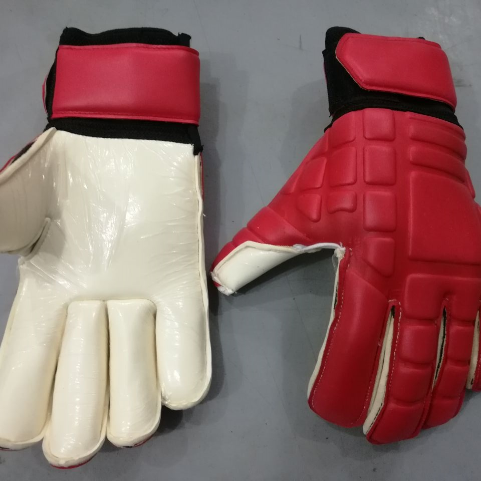 Оптовая продажа перчаток вратаря