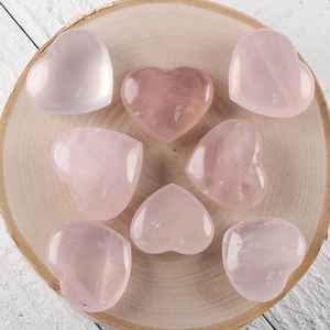 Pierre de Quartz Rose bouffante, 6 pièces, cristaux d'agate de cœur, pierre en forme de cœur, acheter des Agate élégante - Product Image 1