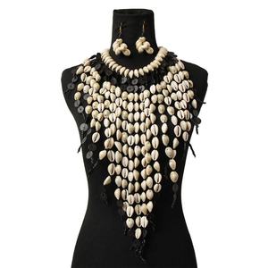 Tendance Design Perle Rouge et Cauri Shell Fringe Collier Ensemble Longue Longueur Mode Collier Naturel Écologique Collier - Product Image 3