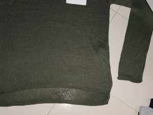 Ladies Soft Classic Long Sleeve Pullover V-Neck Knitted Casual Winter Fashion Sweater Branded Labels Chandails pour femmes Surplus - Product Image 2