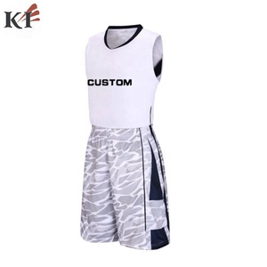 Ensemble de tenue de basketball pour femmes, haut court et short cycliste, personnalisable pour équipe, deux pièces, sublimation, respirant, pour adultes, devant - Product Image 3