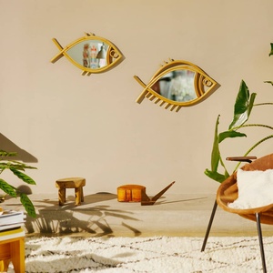Espejo de pared decorativo de ratán con forma de pez hecho a mano contemporáneo, diseño Animal lindo moderno único, baño, sala de estar, vidrio - Product Image 4