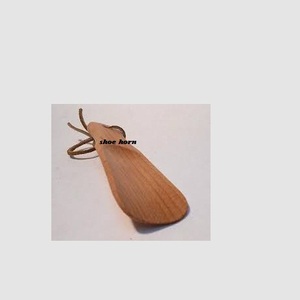 Customized Wood Lifter <b>Shoe</b> Helper <b>Horn</b> Shoehorn With Logo for Customized Single Piece Wooden <b>Shoe</b> <b>Horn</b> - Product Image 5