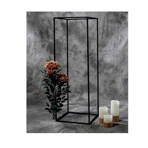 Centro de mesa de hierro de color negro hecho a mano, diseño simple, centro de mesa de tamaño personalizado del mejor exportador de la India - Product Image 2