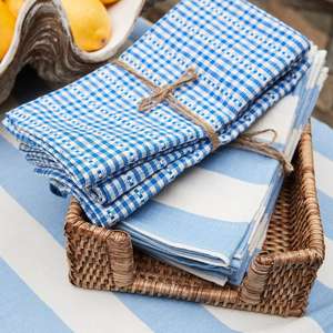 Anillos Modernos y Ecológicos para Servilletas de Ratán Cuadrados Marrones Minimalistas, Accesorios de Mesa para el Regreso a Clases - Product Image 4