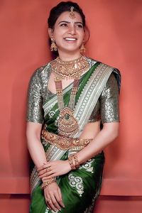 Soie Saree dames femmes Surat fête porter avec Designer demi manches Blouse pour les femmes prix de gros Apparelgarment - Product Image 2