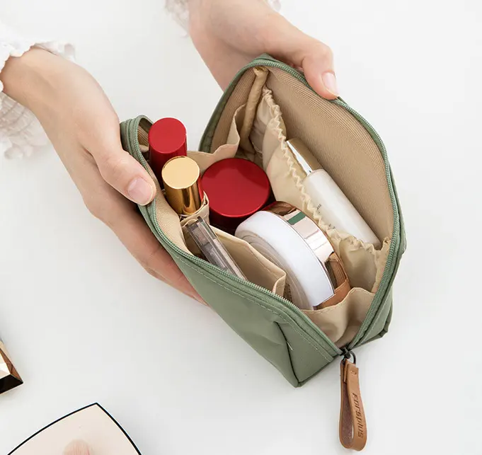 Корейская мини-сумка для губной помады, простая маленькая косметичка для макияжа, дорожная портативная водонепроницаемая сумка для туалетных принадлежностей с кошельком для монет