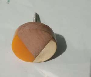 Entreprise de fabrication de boutons artisanaux personnalisables en Inde pour une source d'alimentation manuelle à usage hôtelier - Product Image 5