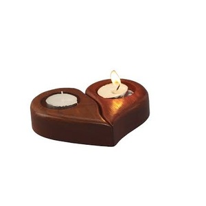 Bougeoir en bois personnalisé de couleur naturelle avec table de dîner décorative aux chandelles design en forme de cœur - Product Image 3