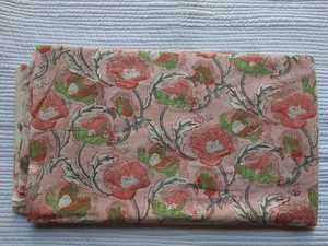 Tissu en coton respirant imprimé en bloc au mètre pour vêtements, sacs et accessoires de literie – Tissu brut polyvalent redessiné - Product Image 3