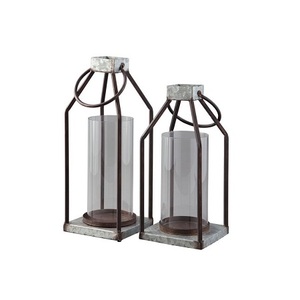 Juego de tres farolillos de diferentes tamaños en farol de vela de color negro de hierro con chimenea de vidrio para uso en bodas - Product Image 2