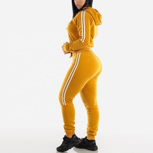 PIHA SPORTS Survêtement 2 pièces personnalisé pour femme, en molleton de coton, avec pantalon à cordon de serrage et longueur cheville, idéal pour l'hiver - Product Image 4