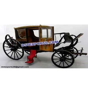Carruaje de Caballos Maharaja en Venta, Tradicional Carruaje de Caballos Cubierto de Negro, Fabricantes de Carruajes de Caballos para Bodas - Product Image 1