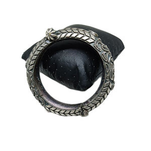 Bracelet ouvert pour filles et femmes, nouvelle tendance de créateur, fait à la main, look occidental, nouvelle collection - Product Image 2