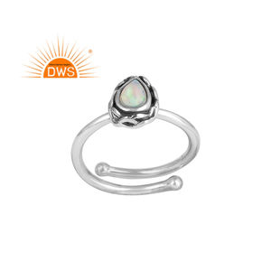 Anillo apilable de piedras preciosas de ópalo etíope de plata de ley oxidada, joyería para mujer, regalo para ella - Product Image 1