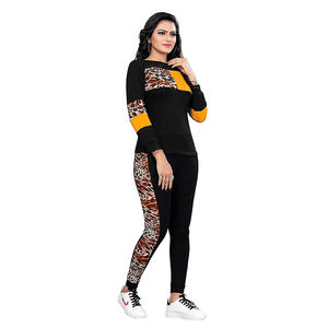 Conjunto de chándal de dos piezas para mujer, sudadera de diseño personalizado con pantalón a la venta - Product Image 3