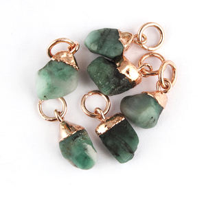 Connecteur de pierre précieuse émeraude brute naturelle non coupée plaqué or rose pendentif à bricoler soi-même breloque pendentif à boucle unique fabrication de bijoux 10mm - Product Image 2