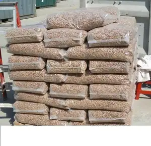 Vente en gros de sacs de granulés de bois de haute qualité, grands ou 15 kg | Fabricant de granulés de bois pour la vente de granulés de bois de pin 6mm