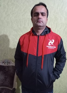 Custom Printed Logo Outdoor Windbreaker Jacket for Men Spring Design Casual Varsity Safari Style with Zipper Closure - Product Image 2