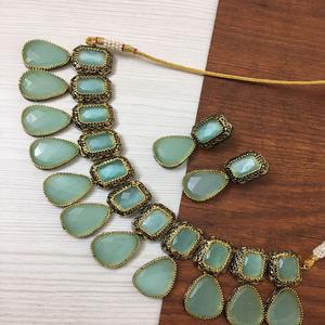 Dymade — grand collier épais de mariée indien en pierre, kundan plaqué or, avec longue boucle d'oreille, création M - Product Image 2