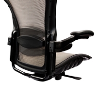Chaise de bureau ergonomique moderne à dossier haut en maille avec accoudoirs réglables et appui-tête fixe pour usage domestique ou professionnel