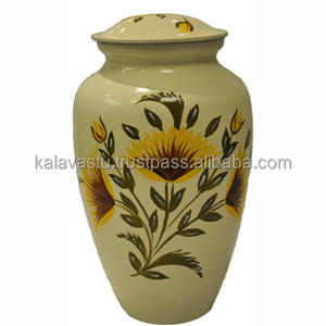 Nouveau Style laiton finition métal humain crémation cendres urnes ou maison à la main crémation urnes cendre Pot - Product Image 6