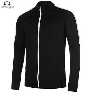 Venta al por mayor de los hombres de invierno Correr Fitness Ropa deportiva Gimnasio Traje de entrenamiento Tallas grandes Ropa deportiva Chándal - Product Image 1