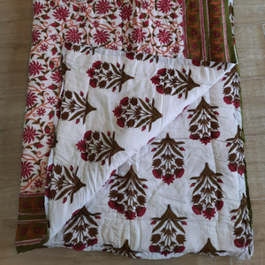 Lujoso bloque de mano tela impresa relleno de algodón acolchado manta interior edredones reversibles ropa de cama para el hogar edredón - Product Image 1