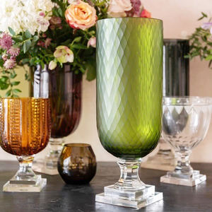 Florero de cristal de diseño clásico de Venta caliente tamaño personalizado forma Logo usos en la decoración del hotel del hogar - Product Image 2