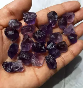 Lab Create Rough Amethyst Unshaped Raw Gemstone para el regalo de la temporada de verano Joyería para el regalo del día de San Valentín