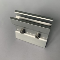Système de fixation de toit solaire en aluminium anodisé 6005-T5 de haute qualité, garantie 10 ans, résistance au vent 60 m/s, fabriqué au Vietnam