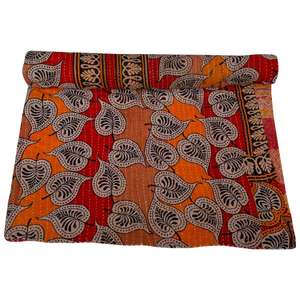 Couette Kantha Vintage de haute qualité en coton, couette réversible cousue à la main, vente en gros, 1 pièce - Product Image 1