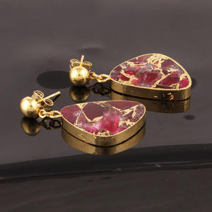 Ewest collection-pendientes colgantes de jade comprimido Mohave rubí, cobre turquesa, chapados en oro de 24K - Product Image 6