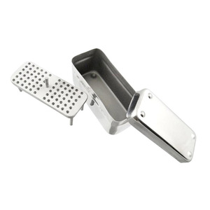 Juego de caja redonda quirúrgica Caja de agujas de acero inoxidable Instrumentos quirúrgicos duraderos para procedimientos médicos de precisión 4 piezas - Product Image 5