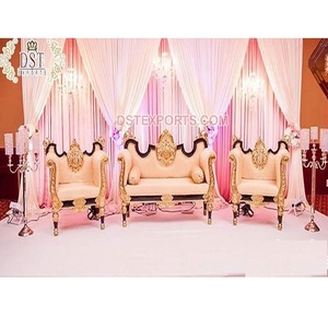 ชุดโซฟาราชินีสำหรับงานแต่งงาน,โซฟาแกะสลักสีทอง Maharaja สำหรับเจ้าบ่าวเจ้าสาวออกแบบล่าสุดมีสไตล์ - Product Image 1