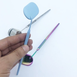 Espejo de maquillaje de acero inoxidable personalizable, espejo de extensión de pestañas cuadrado y ovalado con logotipo personalizado - Product Image 3