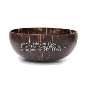 Vente en gros de bols en noix de coco laqués vietnamiens écologiques et de cuillères en coquille de noix de coco - Product Image 3