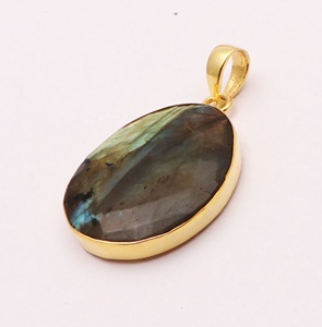 Colgante de labradorita llamativa Natural, joyería de latón chapada en oro, forma elegante, bucle único para ocasiones de fiesta, artículos de regalo incluidos - Product Image 1