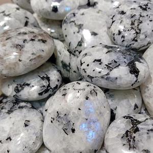 Vente en gros de pierre de lune arc-en-ciel pierre de palmier pierre de chakra en cristal semi-précieux de style Feng Shui avec flash - Product Image 5